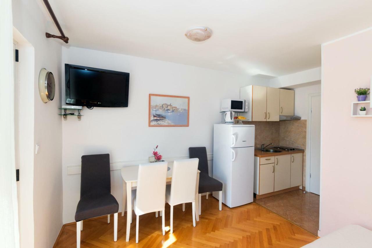 Apartments Matko Подгора Экстерьер фото